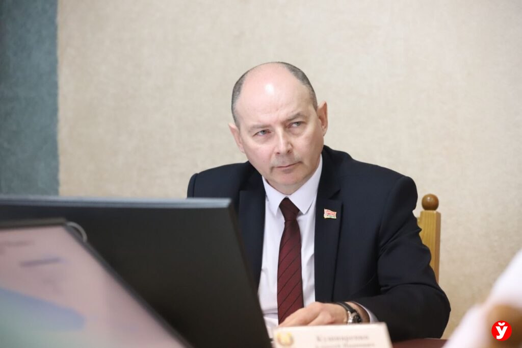 Алексей Кушнаренко проведет прием граждан 20 ноября в Логойске