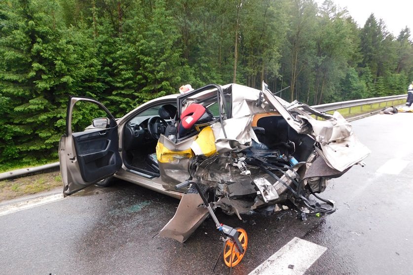 Пьяный водитель на скорости 182 км/ч устроил смертельное ДТП под Минском — погибла семья из России