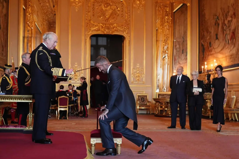 Дэвид Бекхэм стал сэром — его посвятили в рыцари