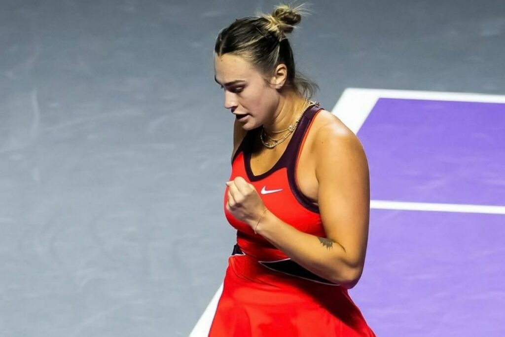 Соболенко во второй раз в карьере сыграет в финале Итогового турнира года