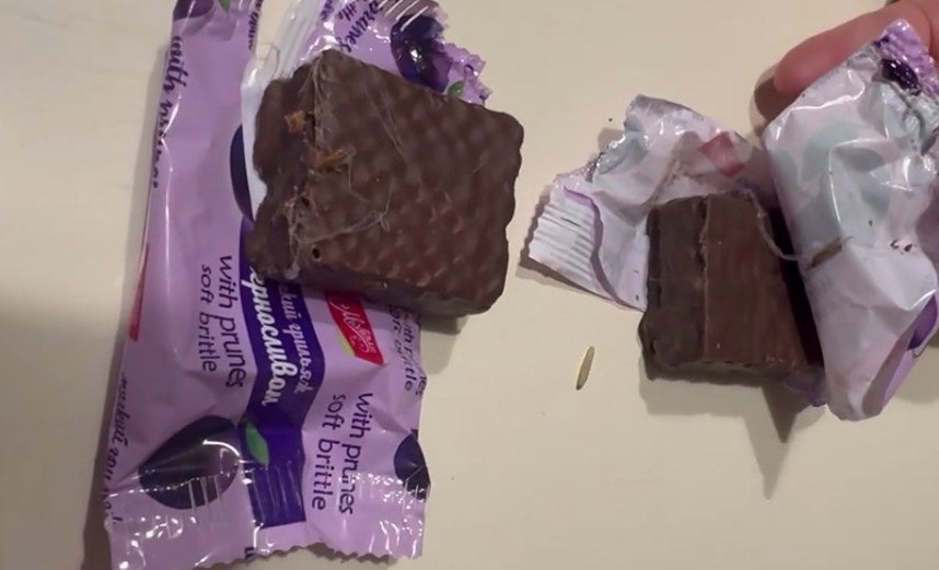 Видео с «червивыми» сладостями разлетелось по TikTok