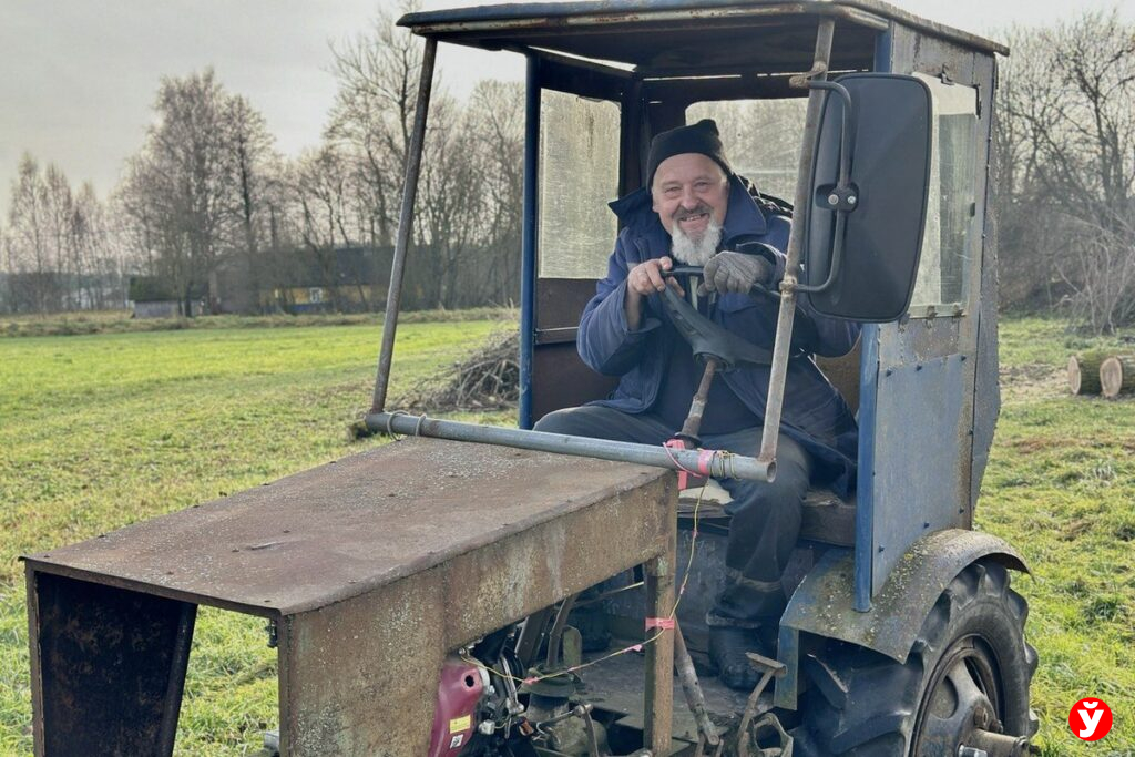 Сельский блогер из Вилейского района покорил TikTok искренними рассказами о деревенской жизни