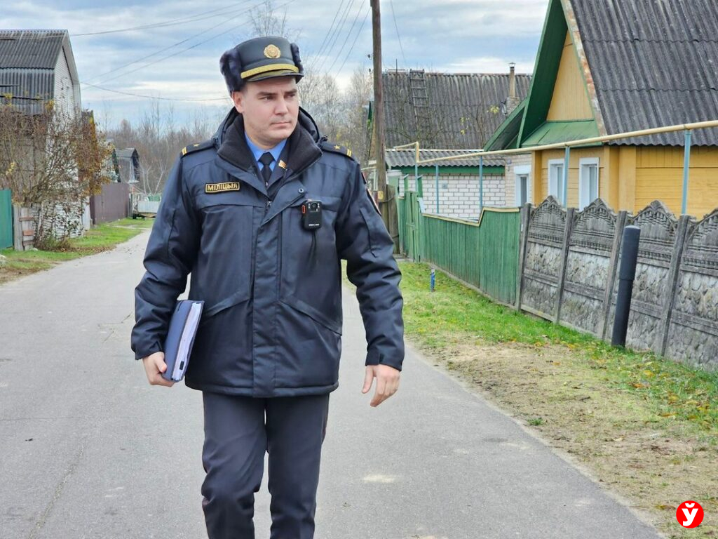 Что видит участковый, который работает на районе, где вырос? Один день с инспектором из Борисова