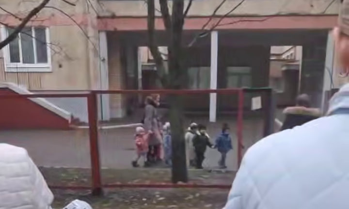 Сообщение о минировании детсада в Минске оказалось ложным — милиция ищет «пранкера»