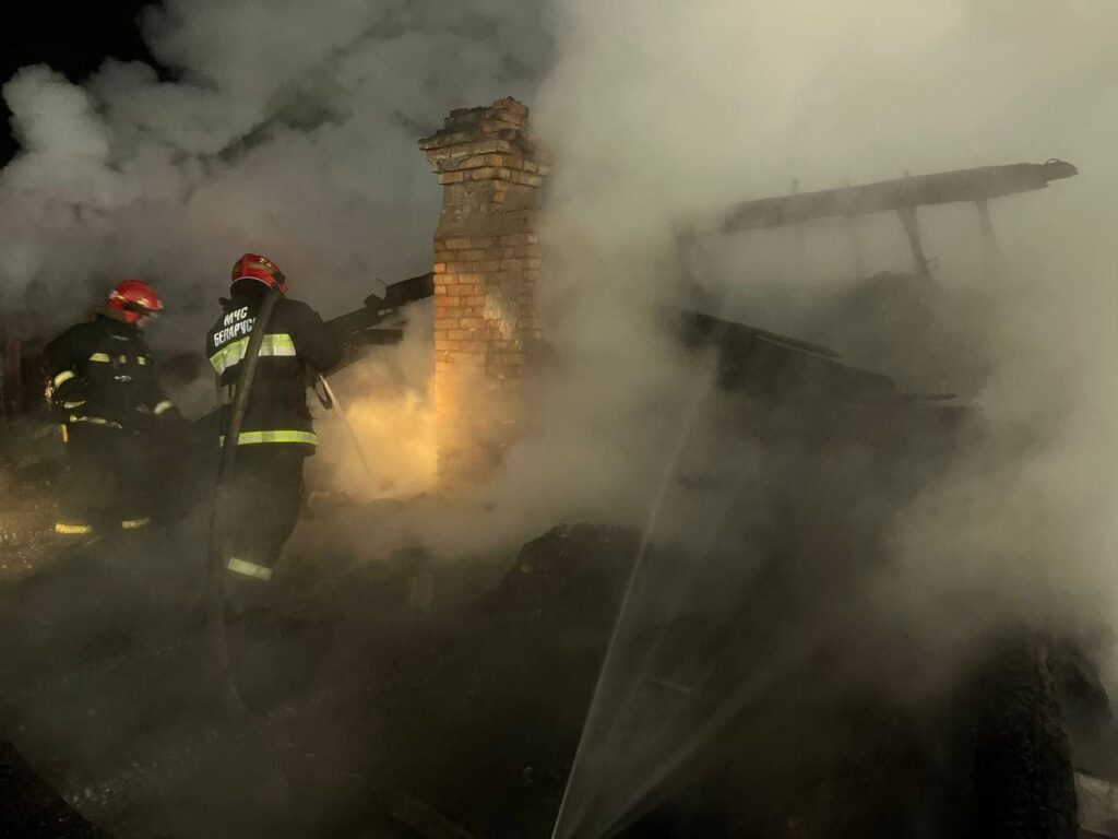 Крупки пожар