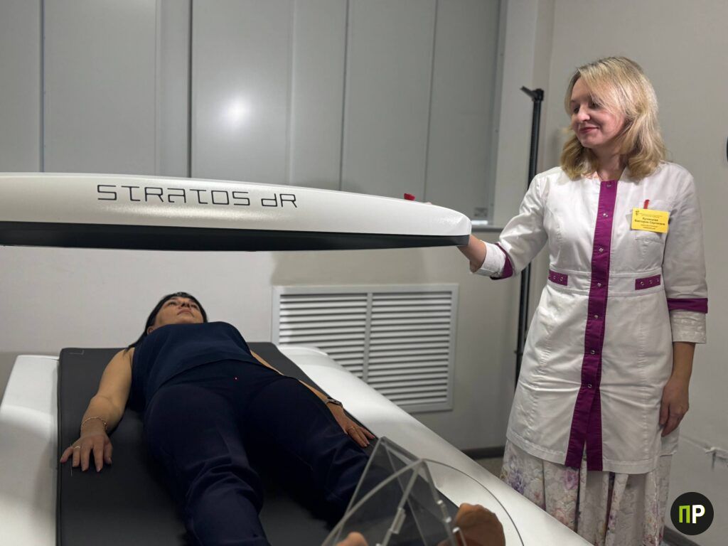 Медики Минщины получили высокоточный аппарат для диагностики остеопороза