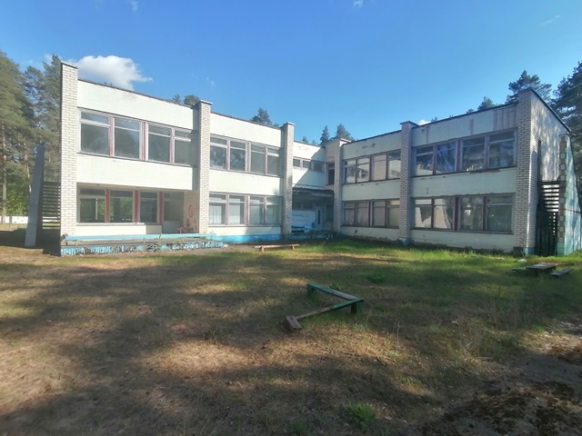 В Плещеницах на торги выставлено здание бывшего детского сада площадью почти 1,4 тыс. кв. м