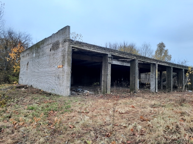 Склад в Слуцке можно купить за одну базовую