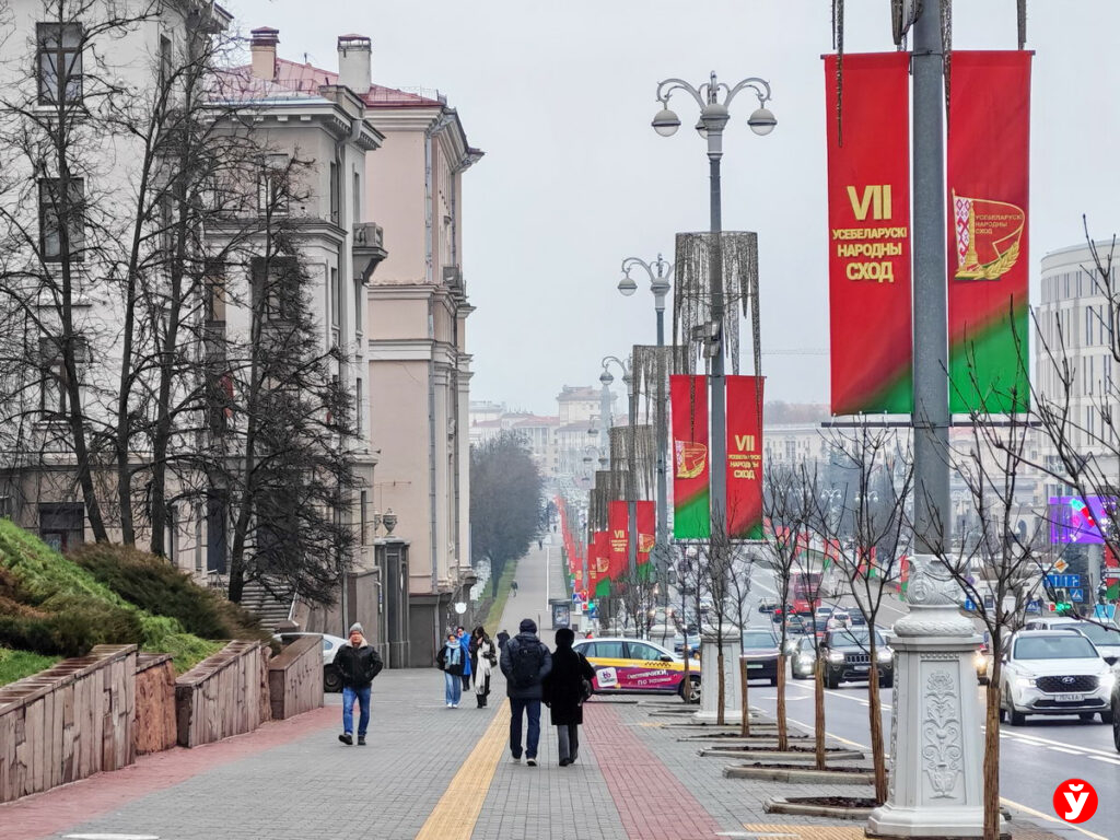 Азарёнок рассказал, почему 18 декабря к Минску прислушается весь мир