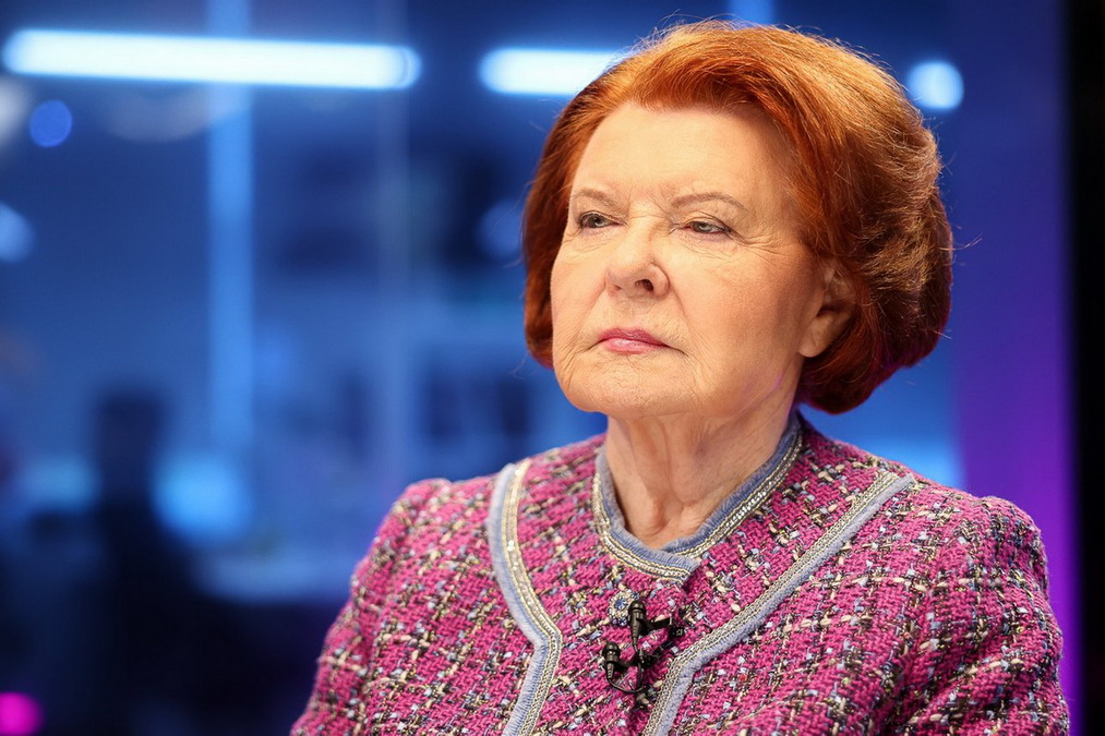 Скорбное выражение: почему у латышей вечно улыбка вниз и причём тут водка, вобла и семь могил