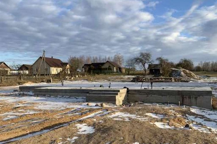 В Молодечно на аукцион выставили участок земли под дом