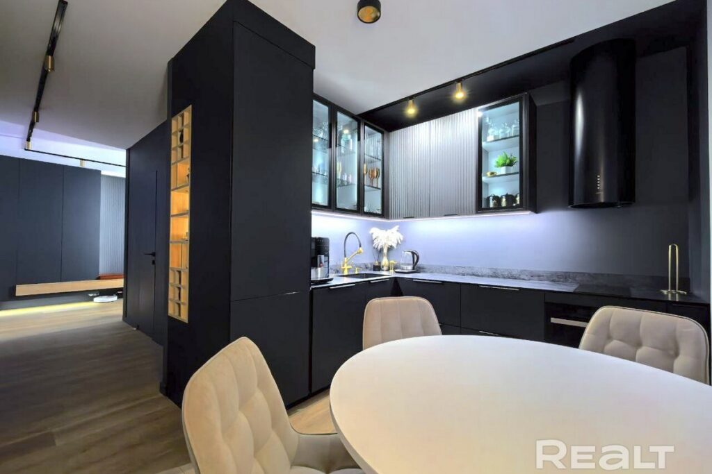 В Новой Боровой сдают дизайнерскую евротрешку — цена вас удивит