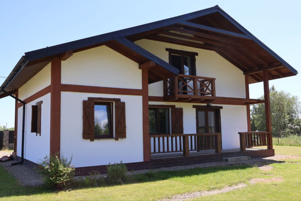 Баня собрана лучше чем дом. Смотрим необычное предложение на рынке недвижимости в Логойском районе