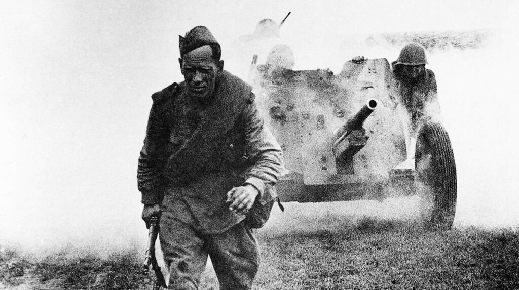 11 танков сержанта Панфиленка. Как артиллеристы остановили немецкую армию под Луцком