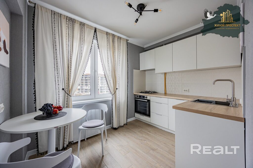 продажа квартиры Притыцкого, 38