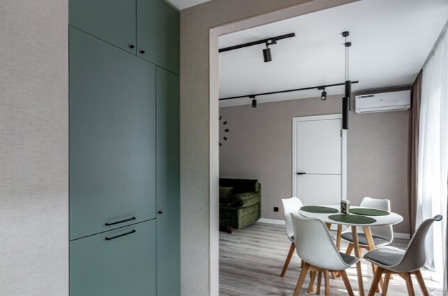 В Минске продается двушка со свежим ремонтом у площади Якуба Коласа — узнали цену