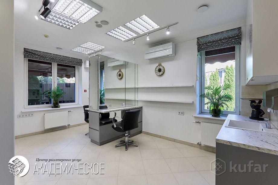 В Дроздах выставили коттедж за $4,2 млн — соцсети уже нашли ему покупателя