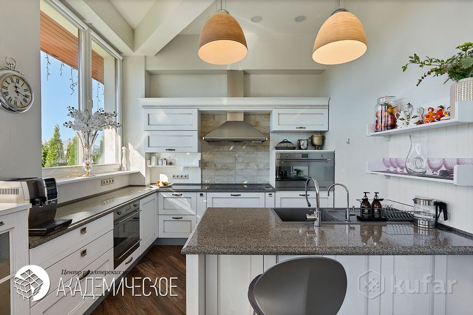 В Дроздах выставили коттедж за $4,2 млн — соцсети уже нашли ему покупателя