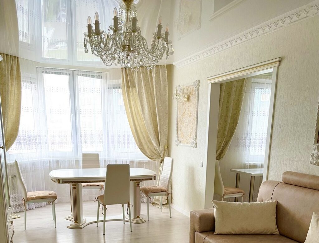 В Минске сдают квартиру в стиле 18 века — во сколько обойдется эстетика барокко
