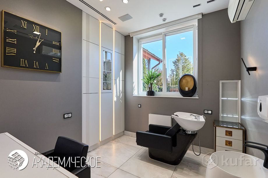 В Дроздах выставили коттедж за $4,2 млн — соцсети уже нашли ему покупателя