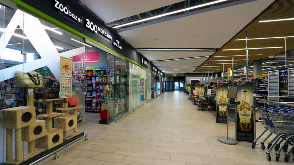 Пенсионер умер в магазине в Новой Боровой