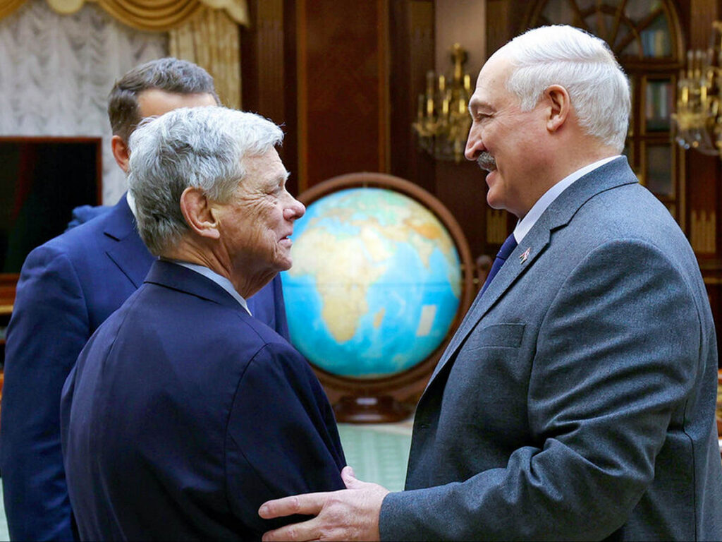 Азарёнок — о переговорах в Минске: «Со всех сторон — хорошо. Будем наблюдать»