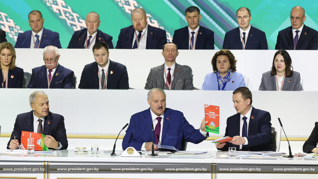 Программа соцэкономразвития Беларуси принята на ВНС единогласно