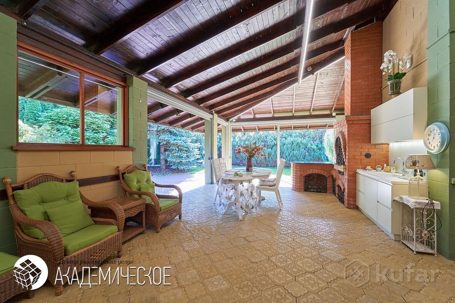 В Дроздах выставили коттедж за $4,2 млн — соцсети уже нашли ему покупателя