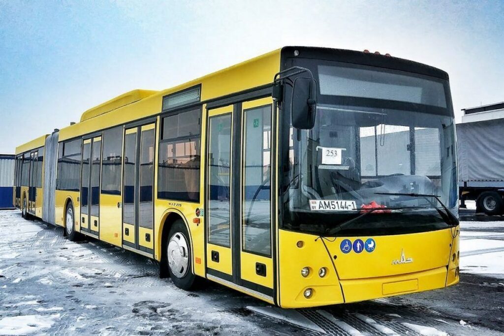 Минсктранс отменяет 1 января более 20 автобусных рейсов по пригородным маршрутам