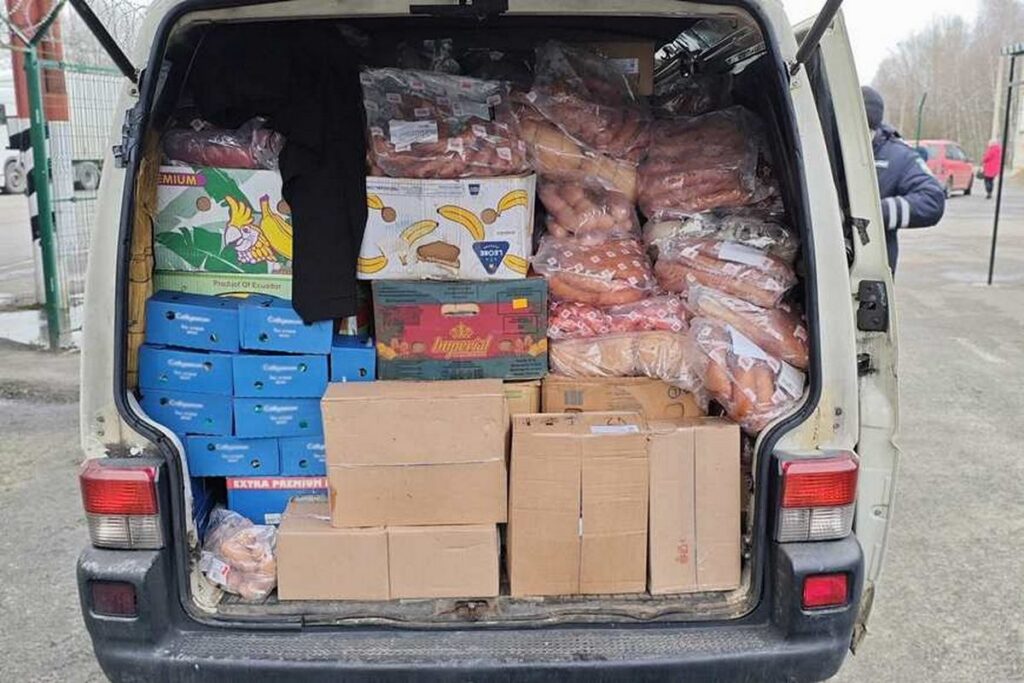 Россельхознадзор не пустил в Россию 3 микроавтобуса с белорусским мясом и молоком