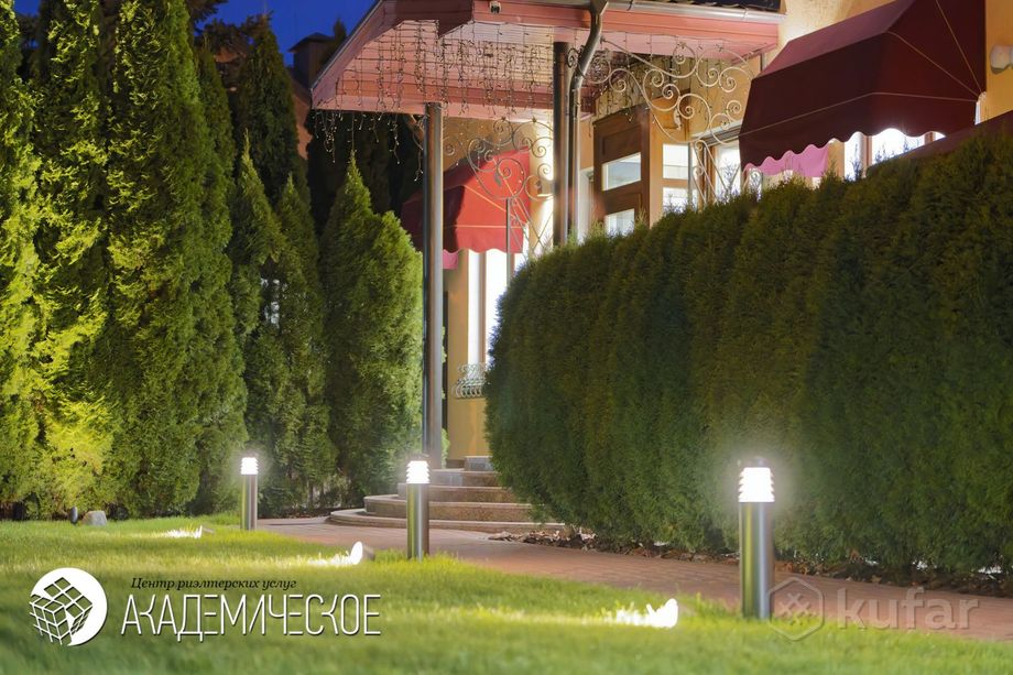 В Дроздах выставили коттедж за $4,2 млн — соцсети уже нашли ему покупателя