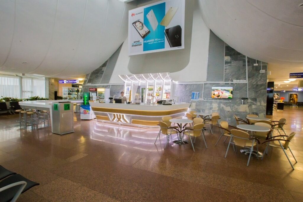 Гражданин Украины украл сумку в кафе аэропорта «Минск»