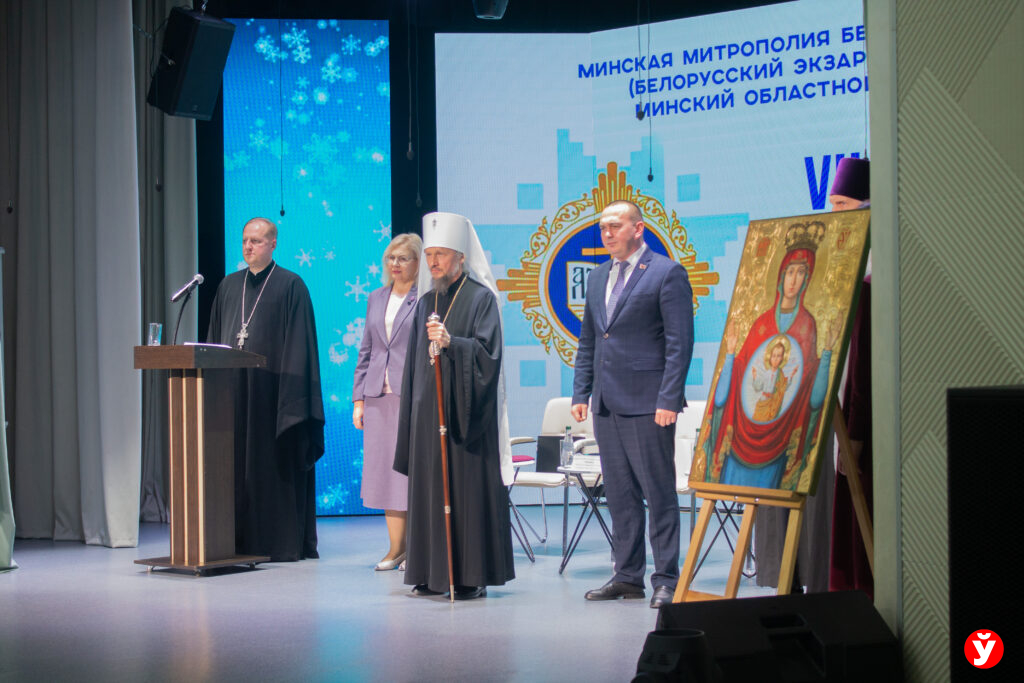 Духовность и TikTok: о чем говорили на рождественских чтениях в Логойске