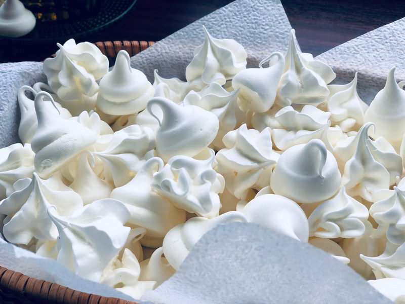 Белый — цвет 2026 года: Pantone задал тренд, а мы подобрали рецепты блюд в этом оттенке