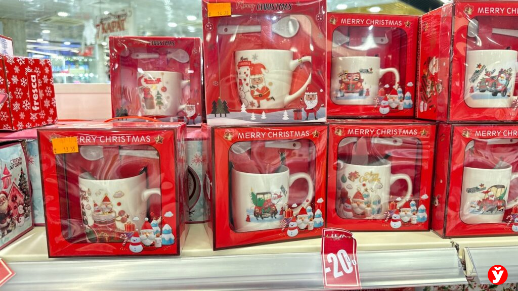 Новогодний шопинг в ЦУМе. Проверили, что предлагает главный универмаг к предстоящим праздникам