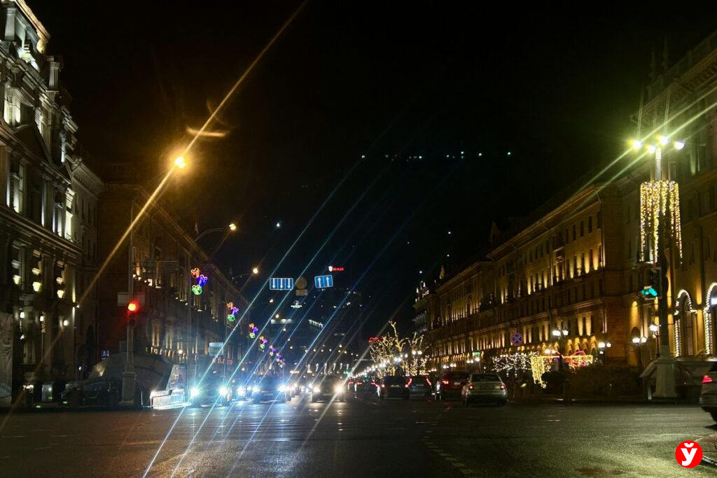 Связь не «ляжет»? Как в Беларуси готовят связь к Новому году