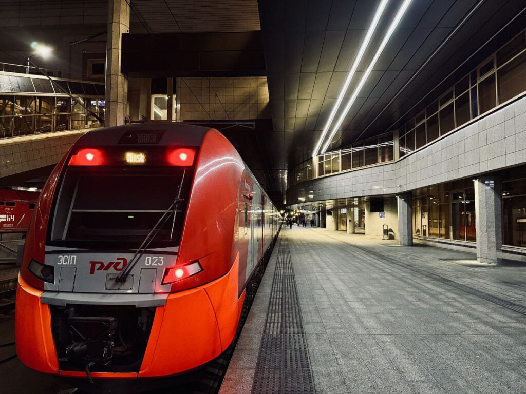 Между Минском и Москвой запустят больше «Ласточек» и ночные беспересадочные рейсы