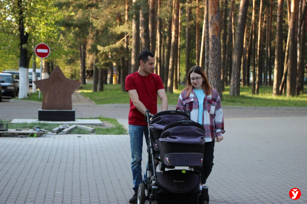 Как Беларусь помогает родителям и стимулирует рождаемость