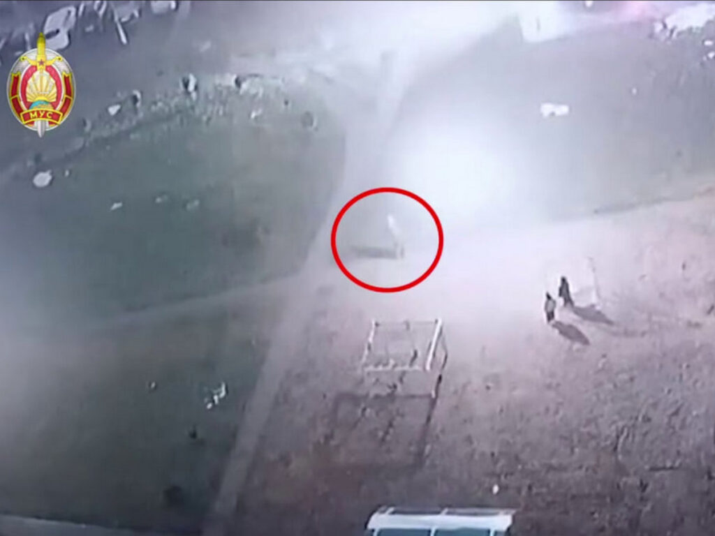 В милиции проверили инцидент с подозрительным мужчиной во дворе в Боровлянах