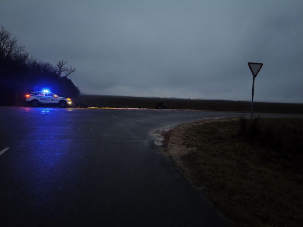 Под Клецком опрокинулся Volkswagen: водитель из Копыля в больнице