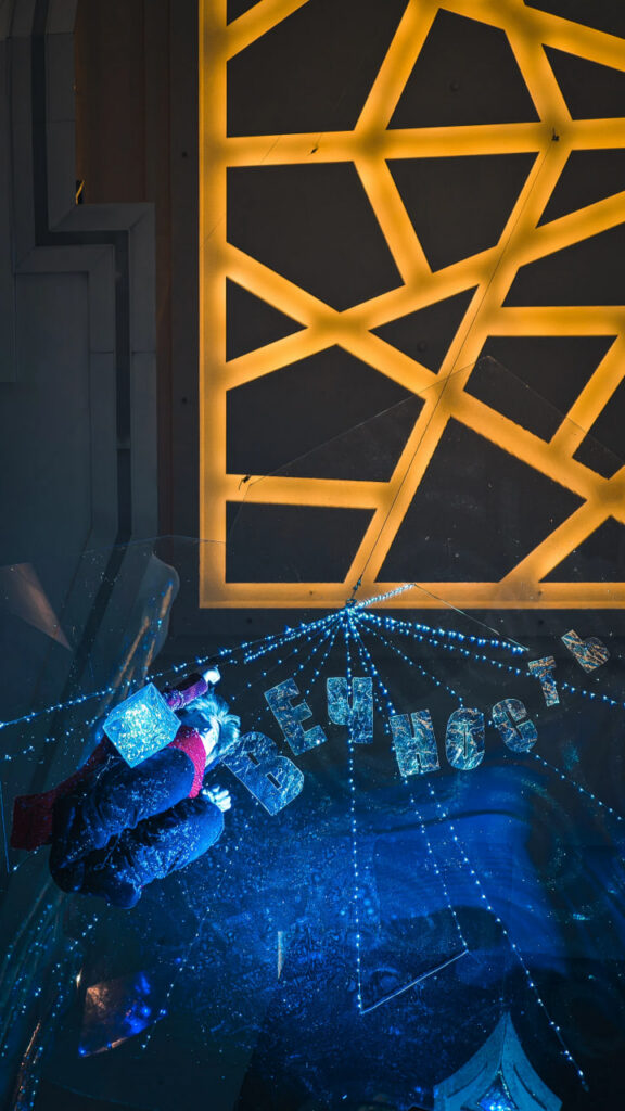 Снежная королева в ТЦ Галерея