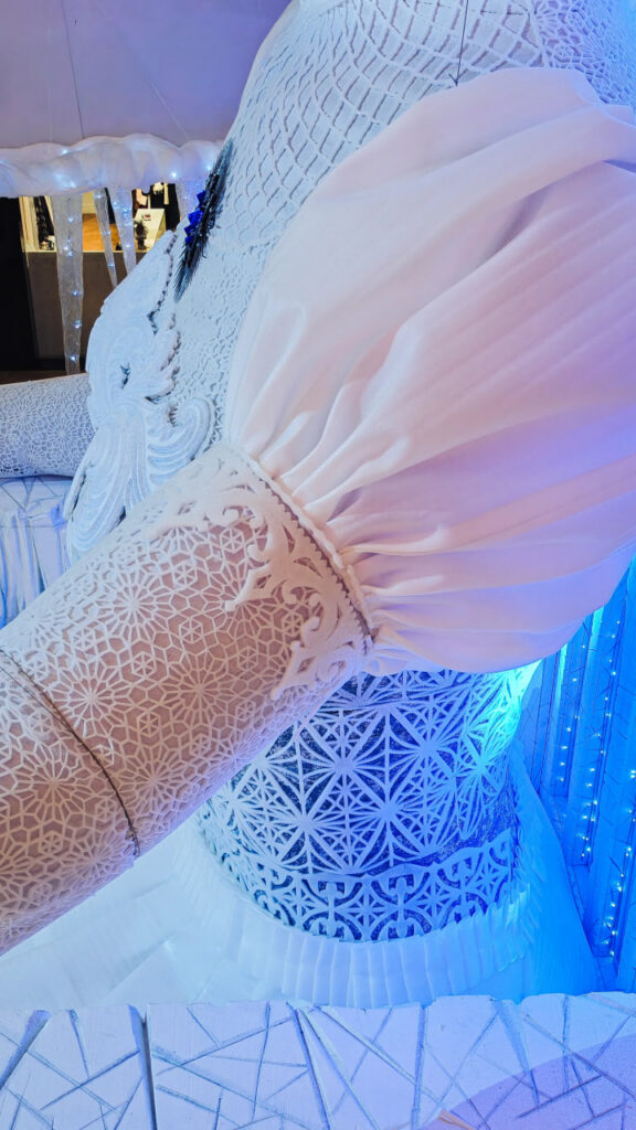 Снежная королева в ТЦ Галерея