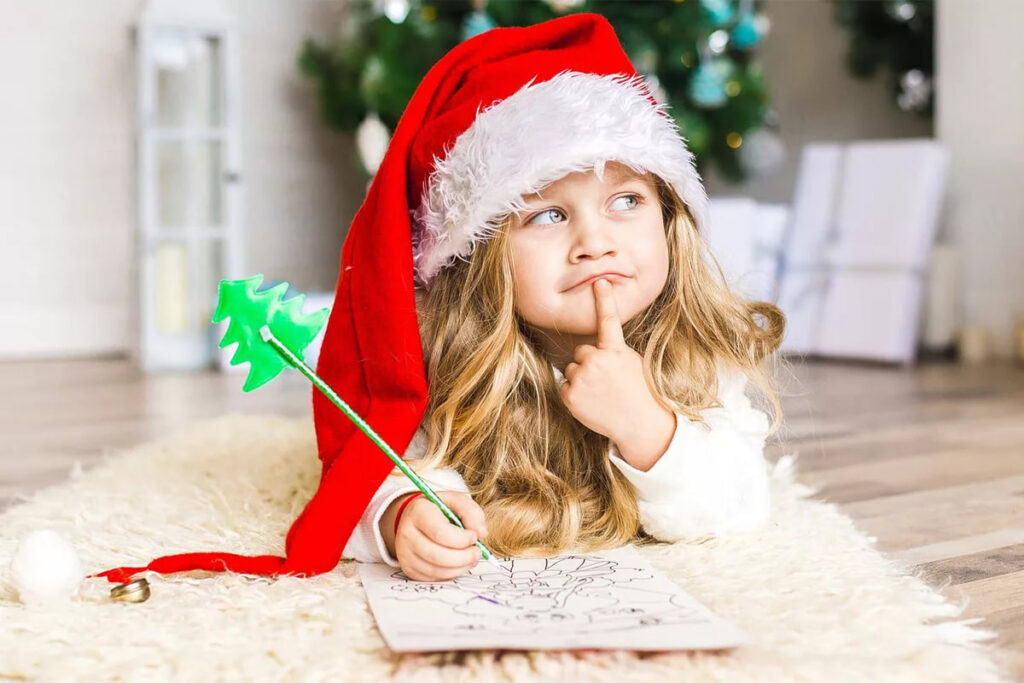 «Расслабься, Дед Мороз, просто дай денег»: какие хитрые письма пишут маленькие белорусы