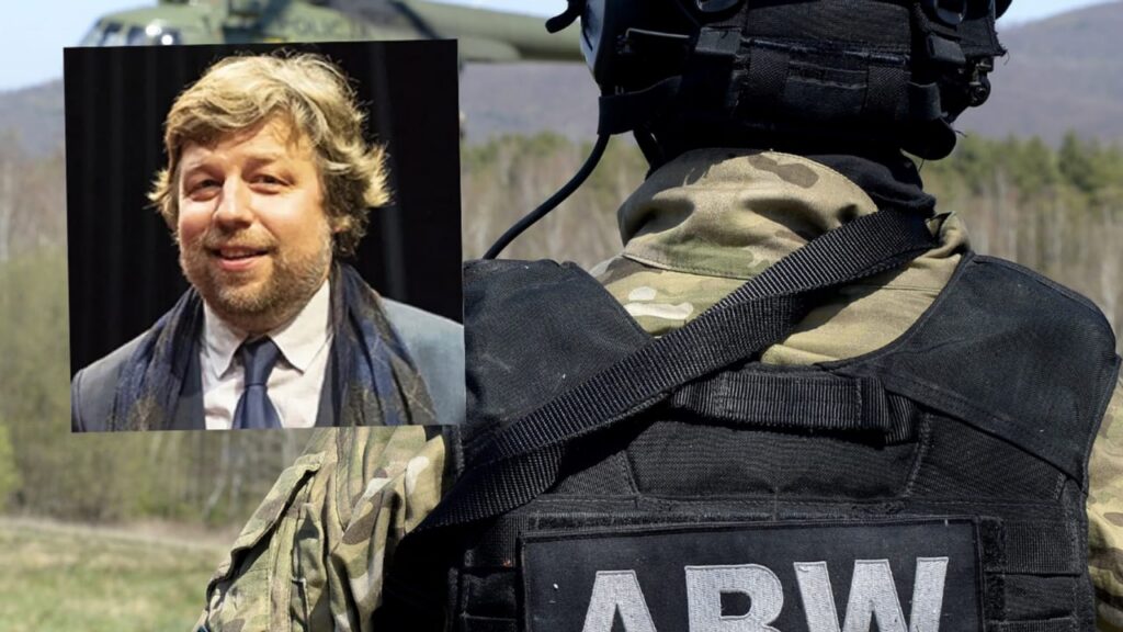 Поляки взяли в заложники сотрудника Эрмитажа