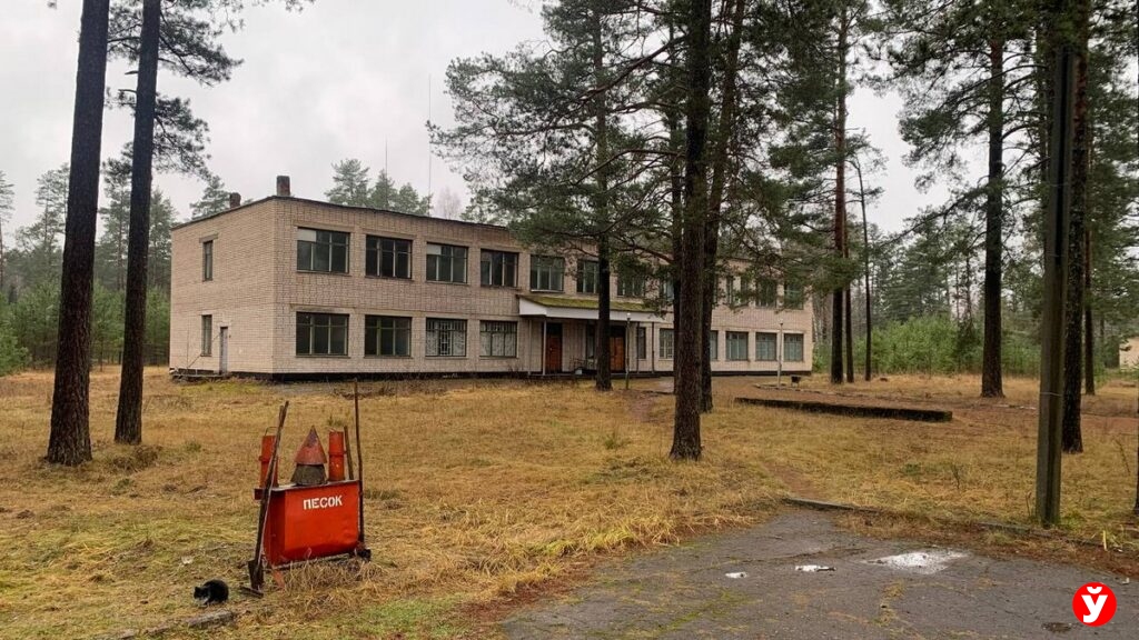 В Крупках продают почти целый городок — здесь снимали «Государственную границу»