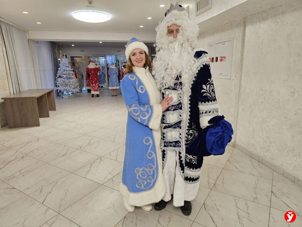 Парад Дедов Морозов в Бориисове