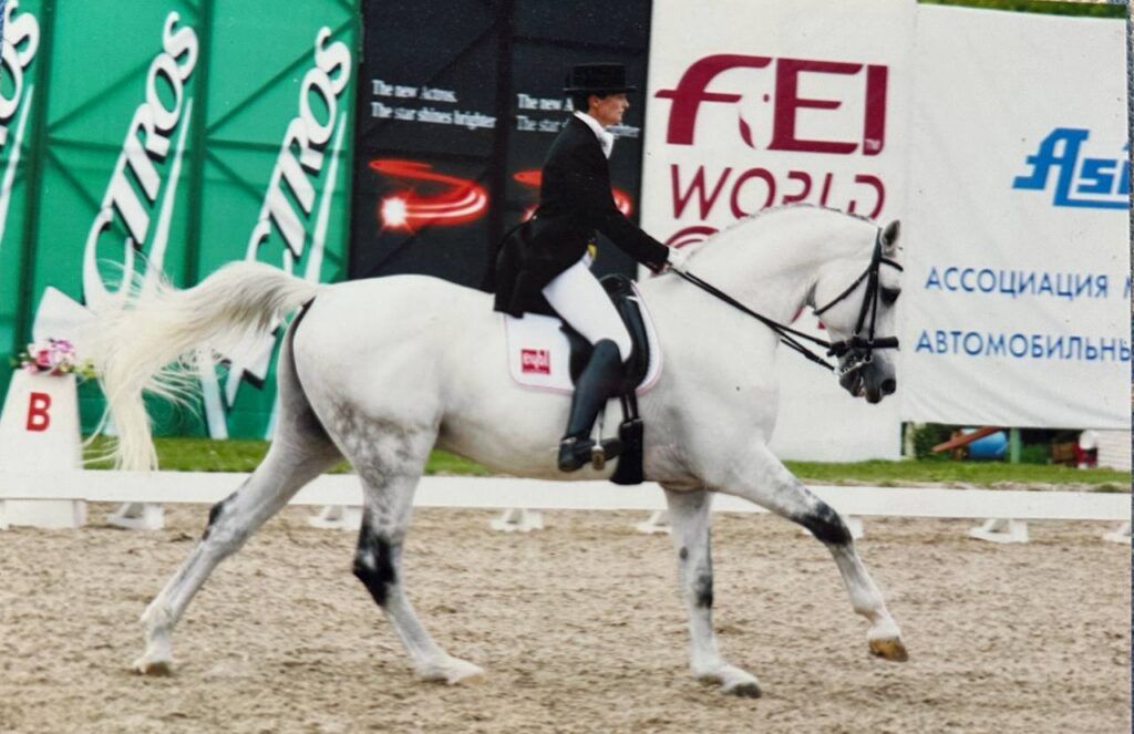 Как изменился конный спорт — поговорили с наездницей из Минского района