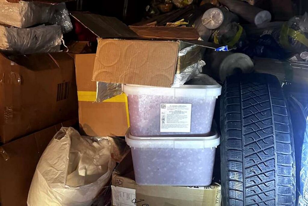 Красную икру, печень трески, мидий и раков не пропустил в Беларусь Россельхознадзор