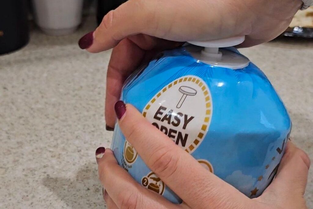 Пришлось рубить топором. Как мы купили экзотику в магазине Борисова