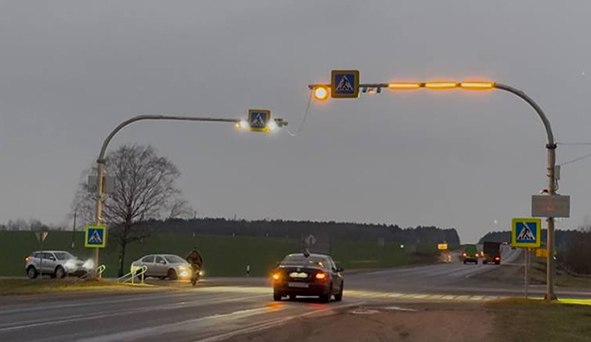 В Беларуси тестируют переход, который сам реагирует на людей — где он находится